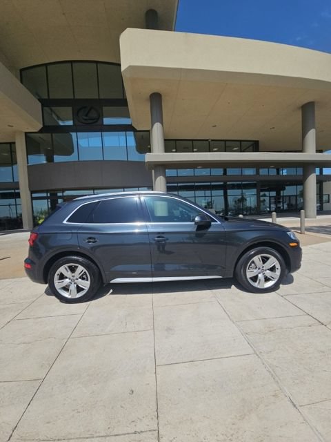 Used 2018 Audi Q5 2.0T Premium Plus w/ Premium Plus Package AWD/4WD image 6