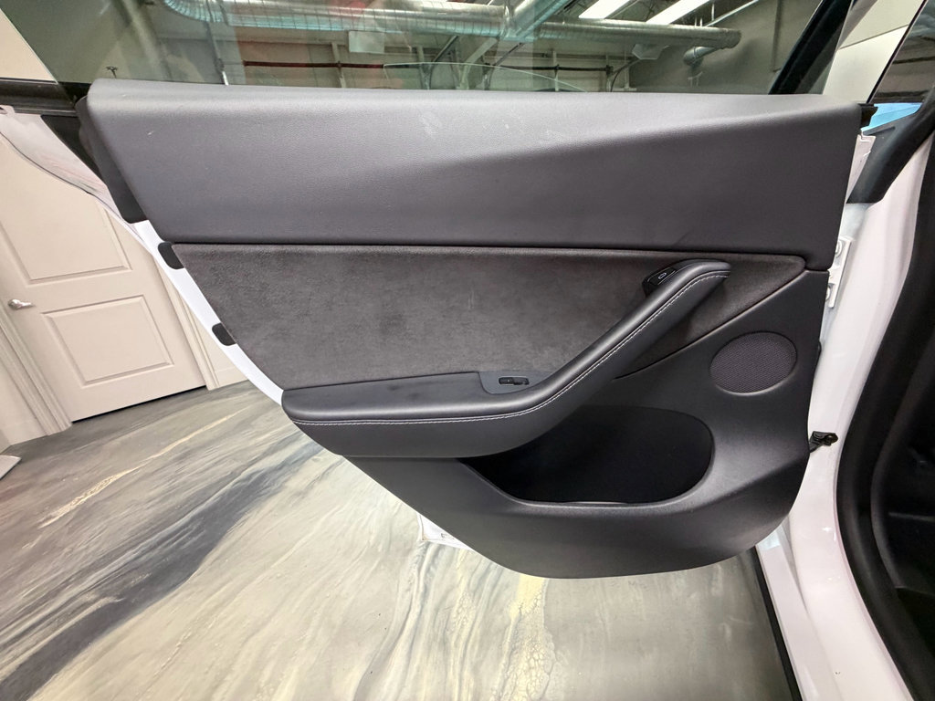 Used 2021 Tesla Model Y Long Range AWD/4WD image 50