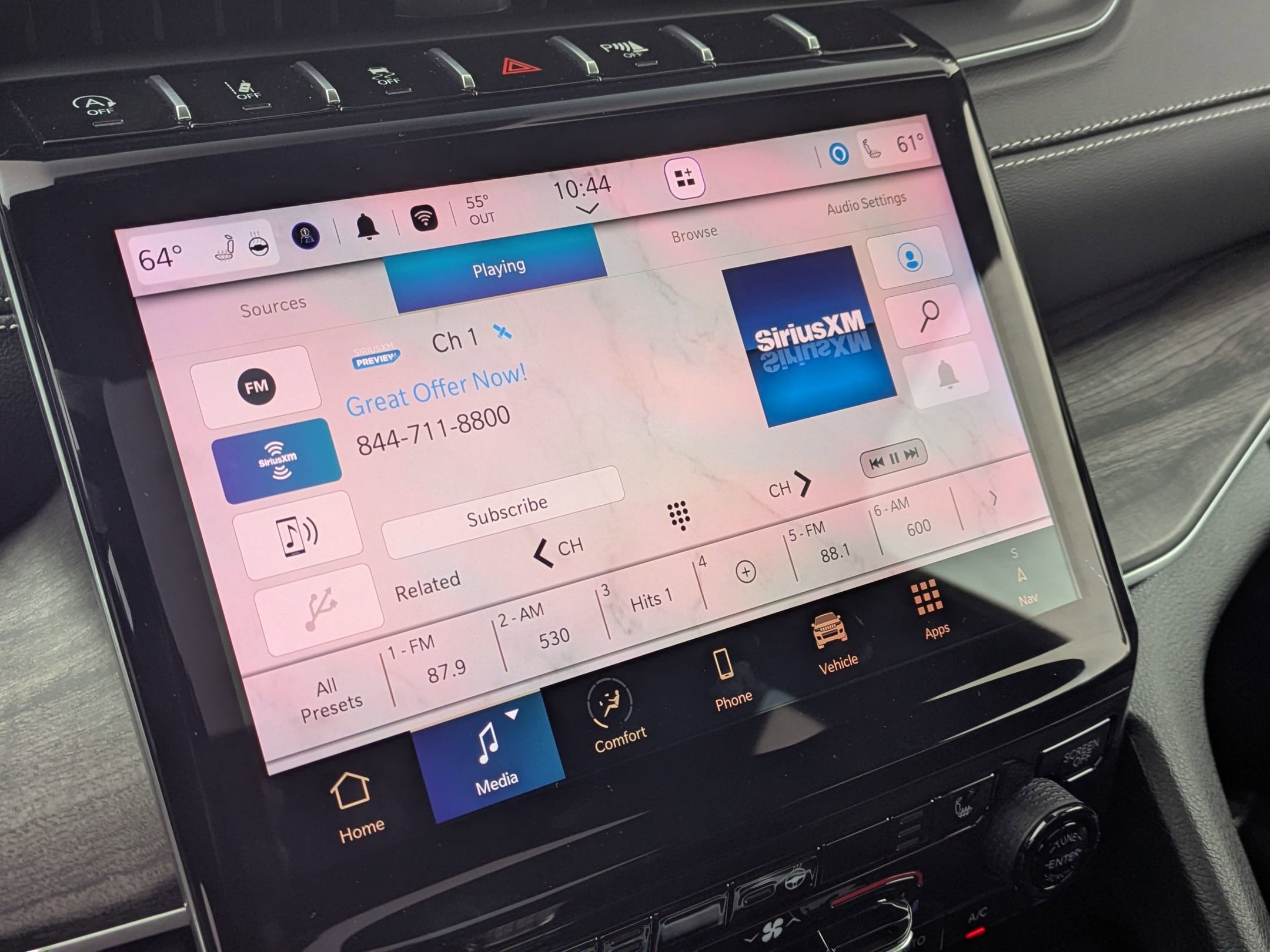 Used 2025 Jeep Grand Cherokee L Limited w/ Trailer Tow Package image 12