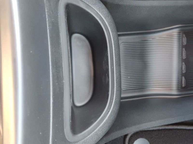 New 2026 Chrysler Pacifica Select image 25