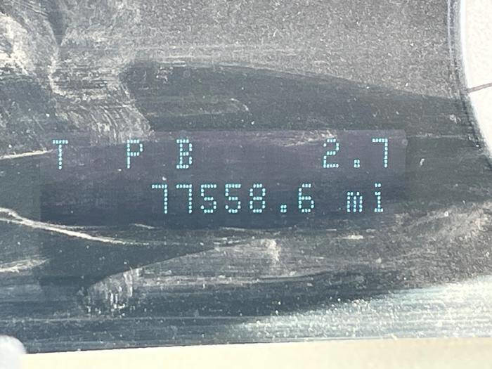 Used 2010 Ford Escape Limited AWD/4WD image 40