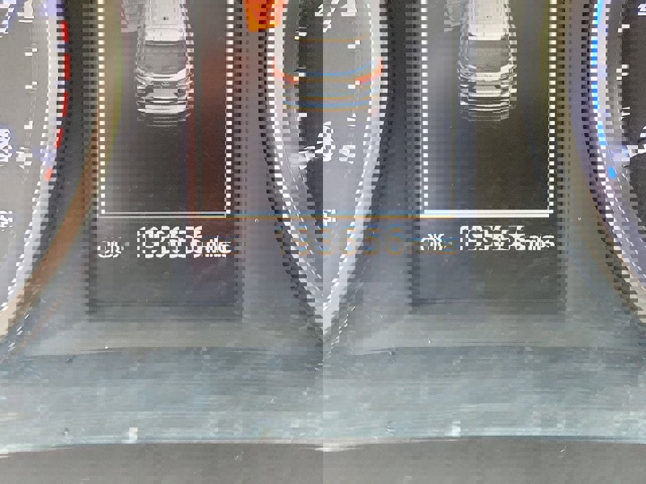 Used 2017 Toyota Highlander LE FWD image 21