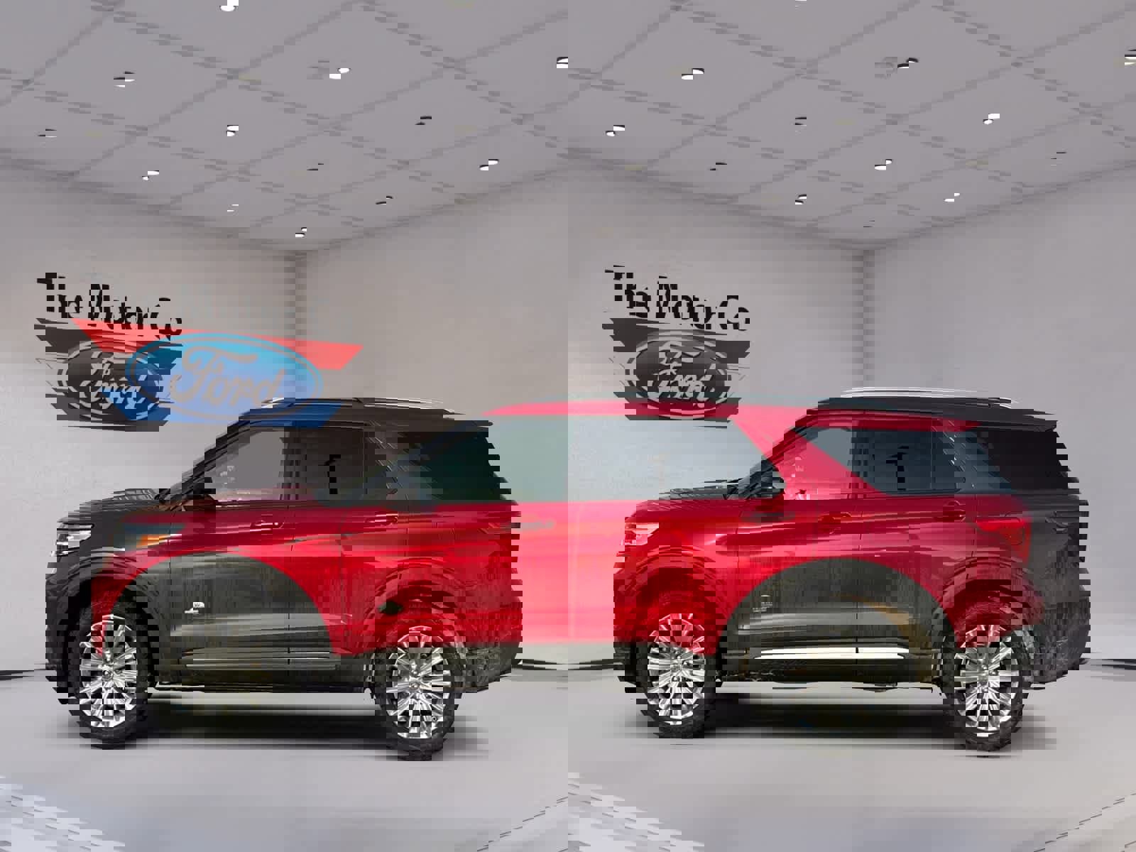 Used 2023 Ford Explorer King Ranch w/ Class IV Trailer Tow Package image 8