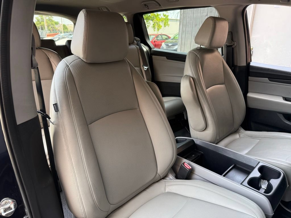 Used 2019 Honda Odyssey LX image 17