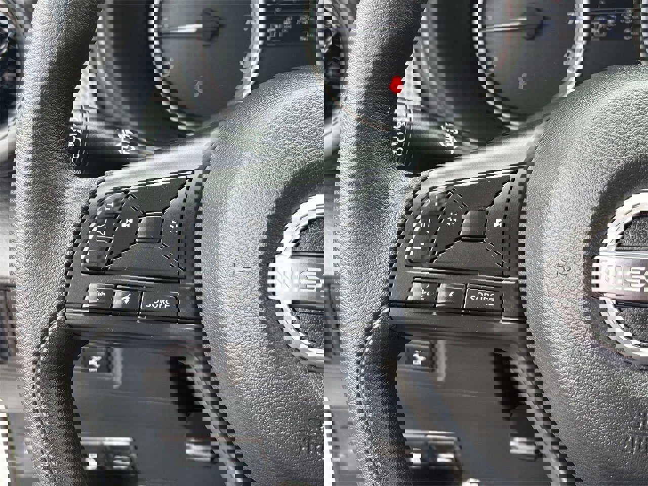 New 2025 Nissan Kicks Play S w/ Interior Electronics Package image 31