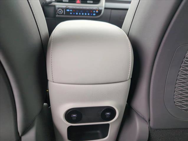 New 2026 Hyundai Ioniq 5 SEL image 17