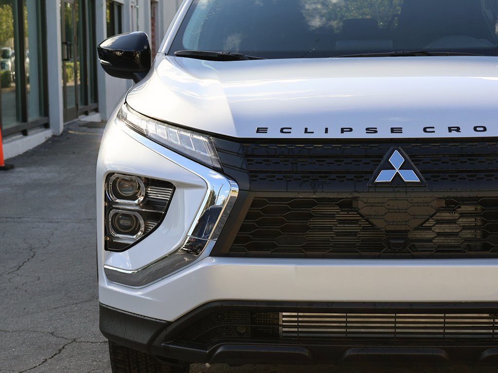 New 2026 Mitsubishi Eclipse Cross LE AWD/4WD image 12