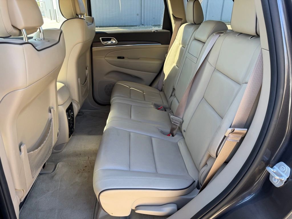 Used 2015 Jeep Grand Cherokee Overland image 15