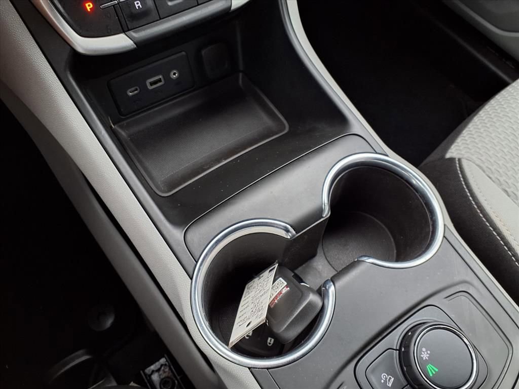 Certified 2022 GMC Terrain SLE image 10