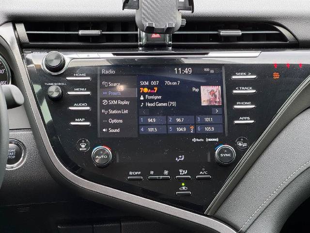Used 2019 Toyota Camry XSE FWD image 14