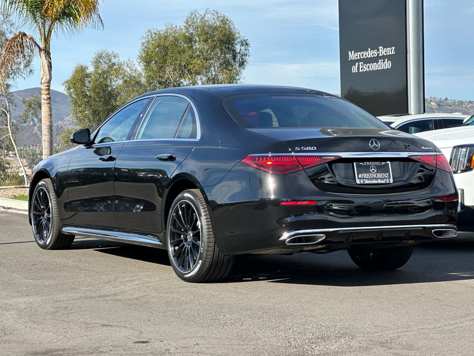 New 2026 Mercedes-Benz S 580 4MATIC Sedan image 5