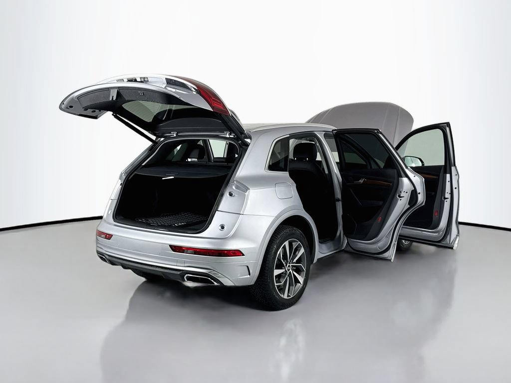 Used 2023 Audi Q5 2.0T Premium w/ Convenience Package AWD/4WD image 24