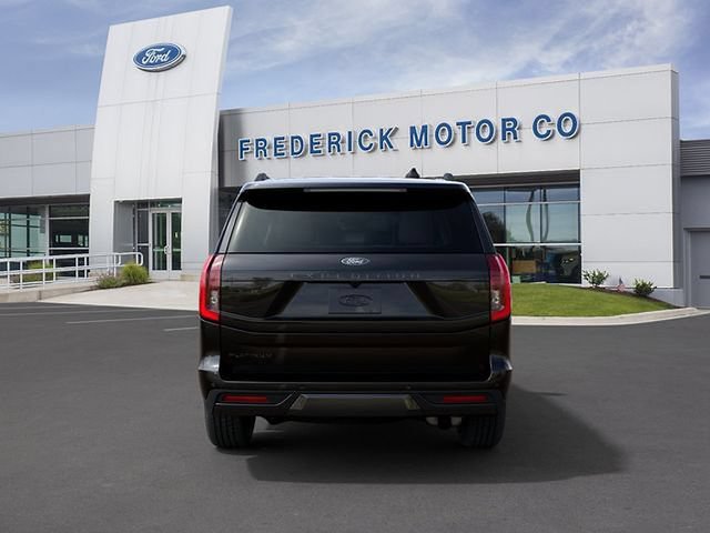 New 2027 Ford Expedition Platinum w/ Stealth Performance Package AWD/4WD image 7