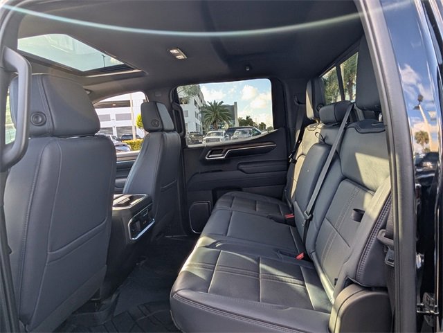 Used 2023 Chevrolet Silverado 1500 High Country w/ High Country Premium Package image 8