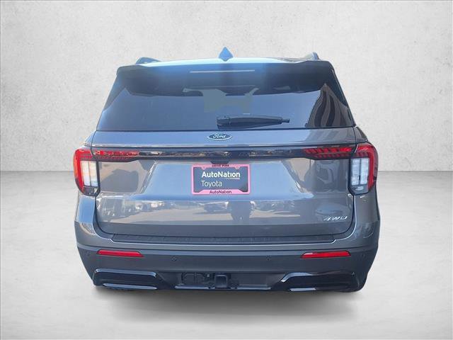 Used 2025 Ford Explorer ST-Line w/ ST-Line Street Pack image 6