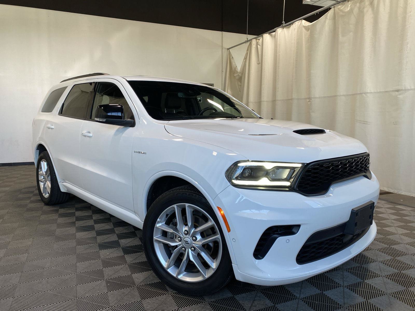 Used 2025 Dodge Durango R/T AWD/4WD image 1