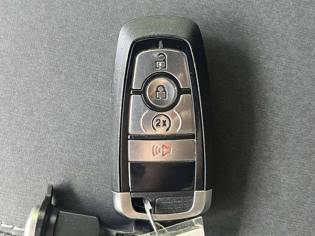 Used 2025 Ford Bronco Big Bend AWD/4WD image 4