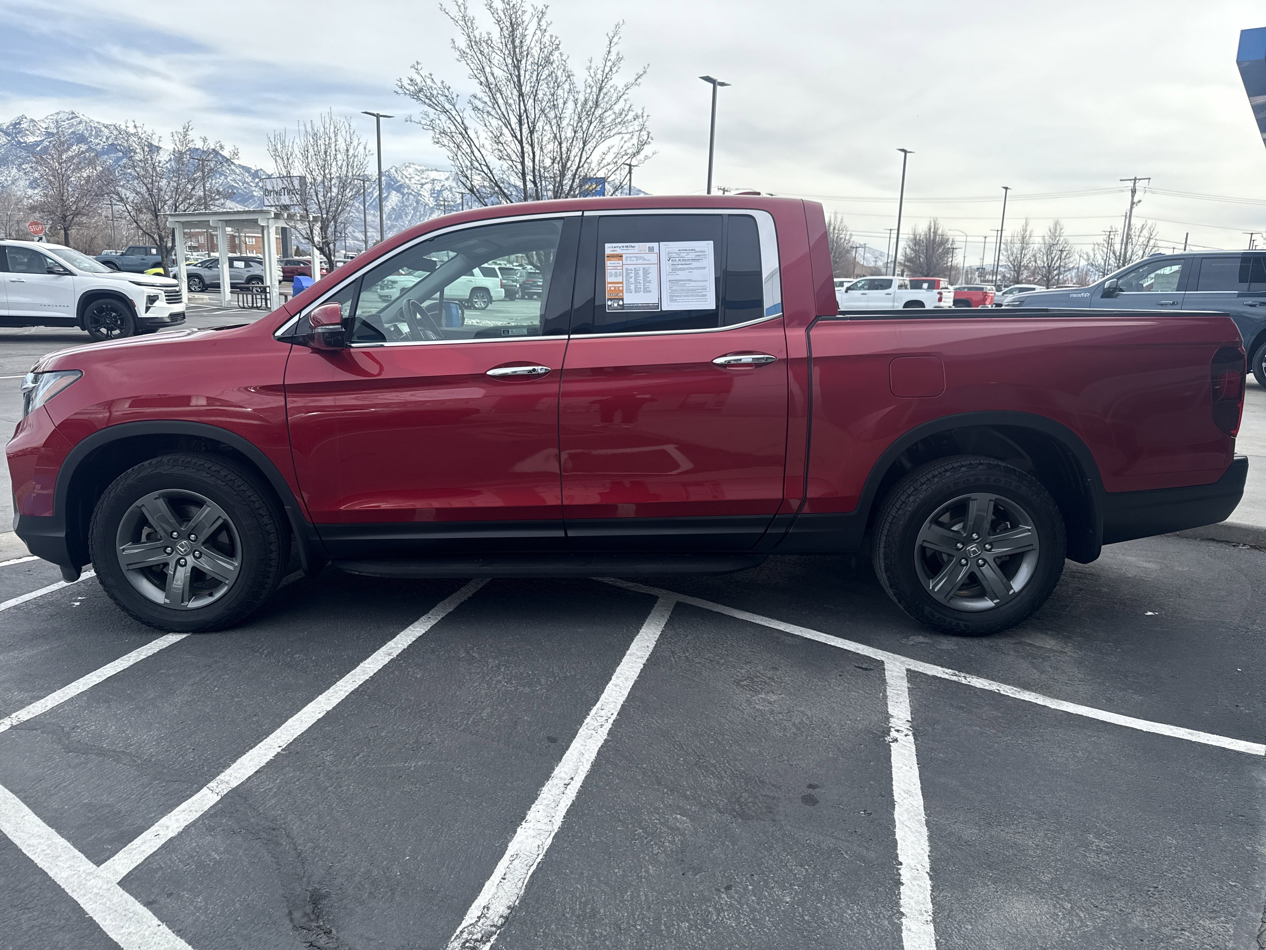 Used 2023 Honda Ridgeline RTL-E image 2