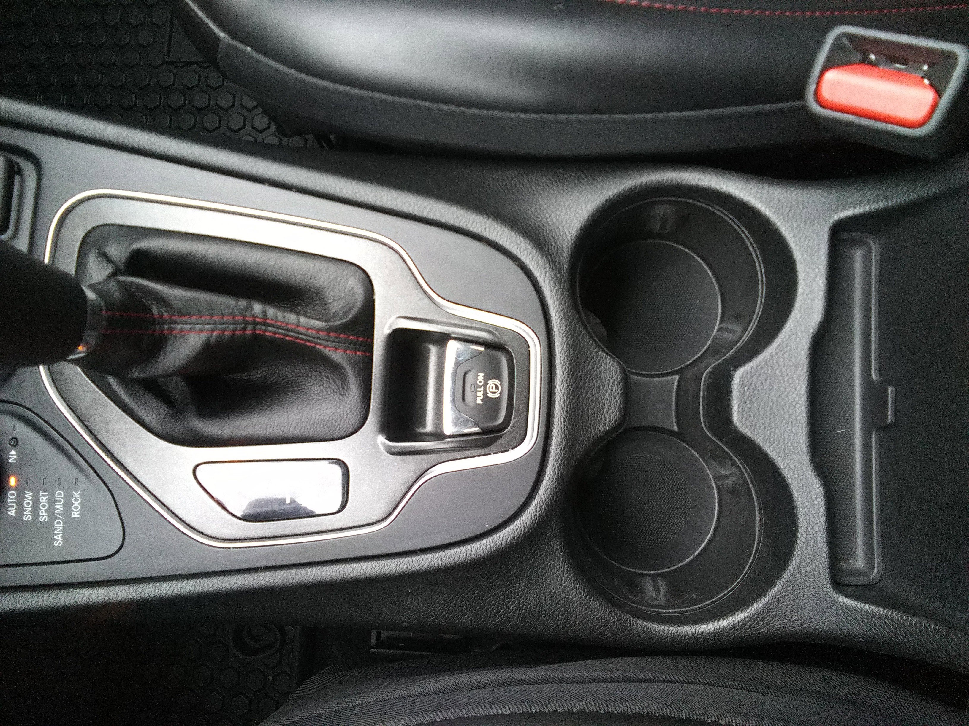 Used 2021 Jeep Cherokee Trailhawk image 20