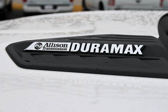 Used 2023 Chevrolet Silverado 2500 High Country w/ Z71 Off-Road Package image 9