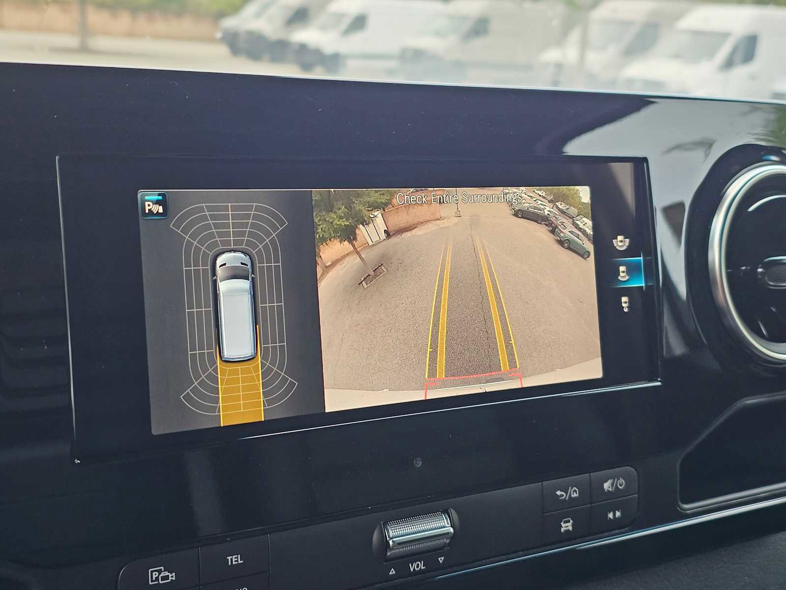 Used 2024 Mercedes-Benz Sprinter 3500 image 26