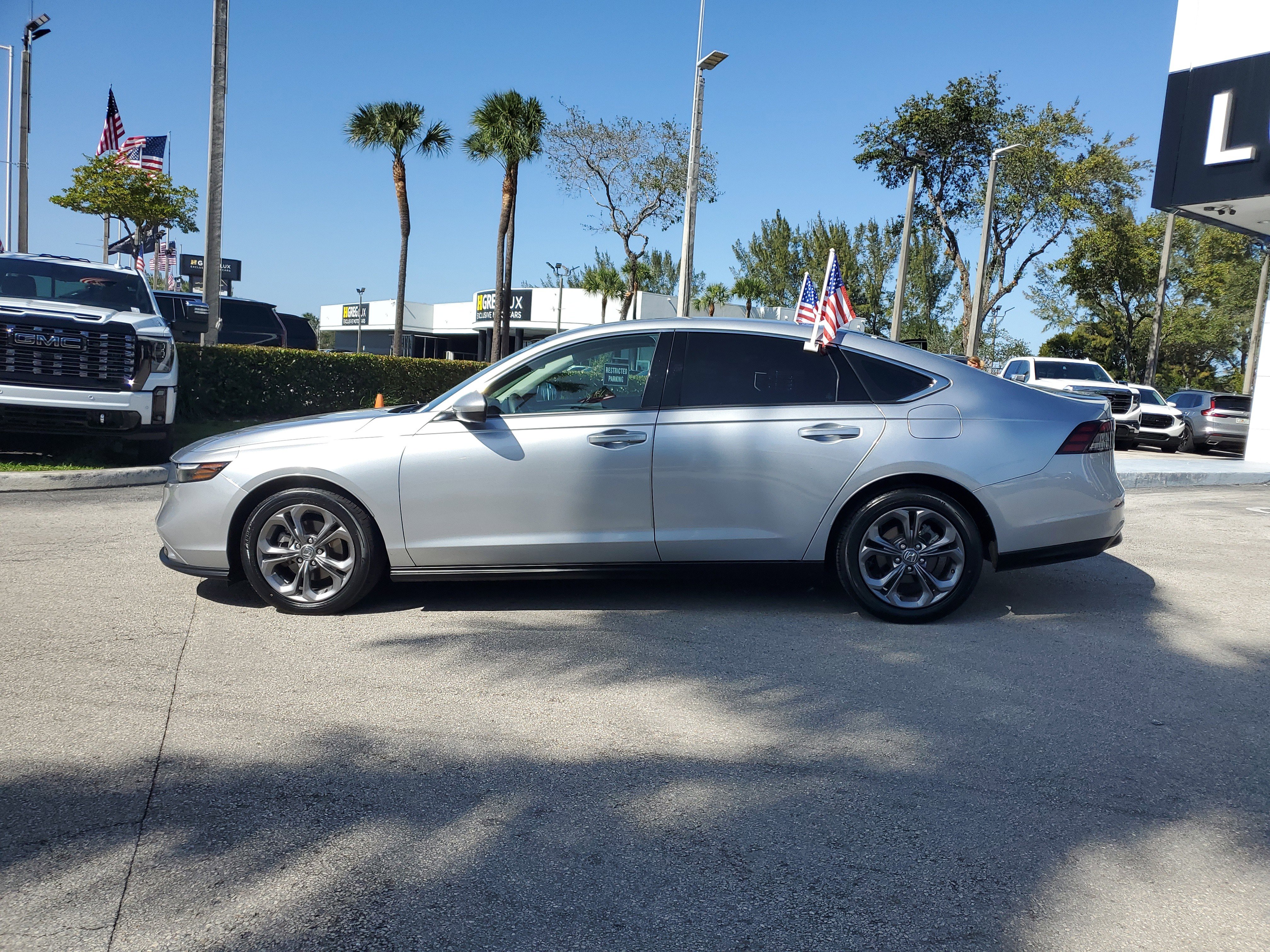 Used 2024 Honda Accord EX image 8