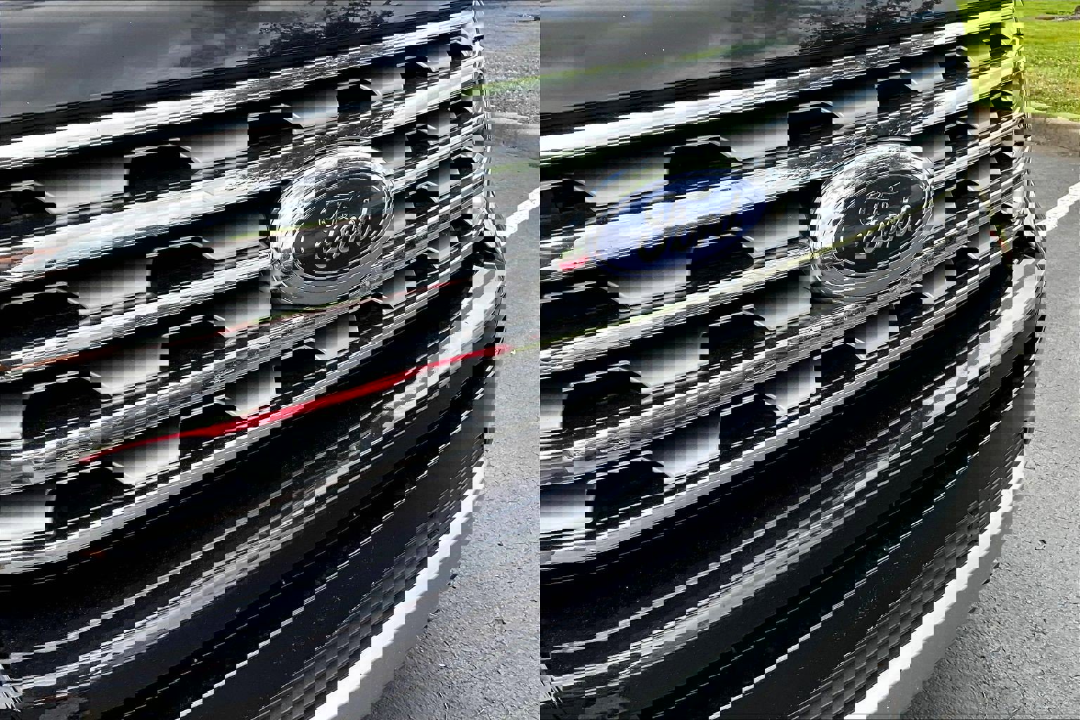 Used 2019 Ford Expedition Max Limited AWD/4WD image 34