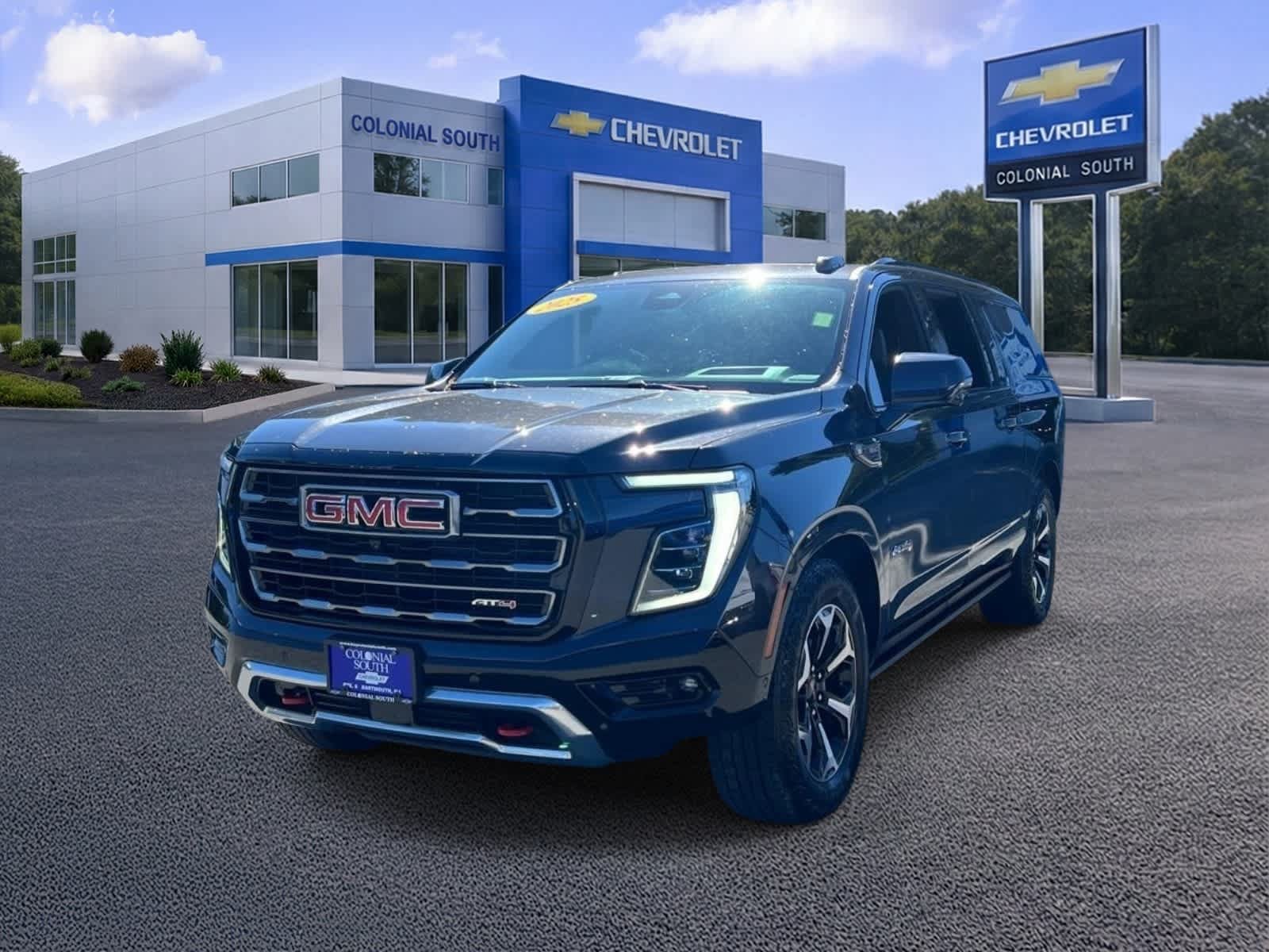 Used 2025 GMC Yukon XL AT4 w/ AT4 Premium Plus Package