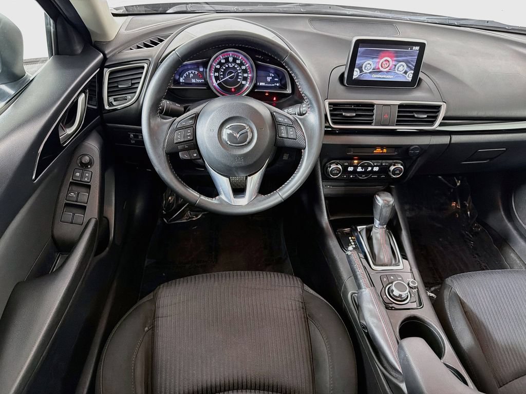 Used 2016 MAZDA MAZDA3 i Touring w/ Popular Equipment Package FWD image 23