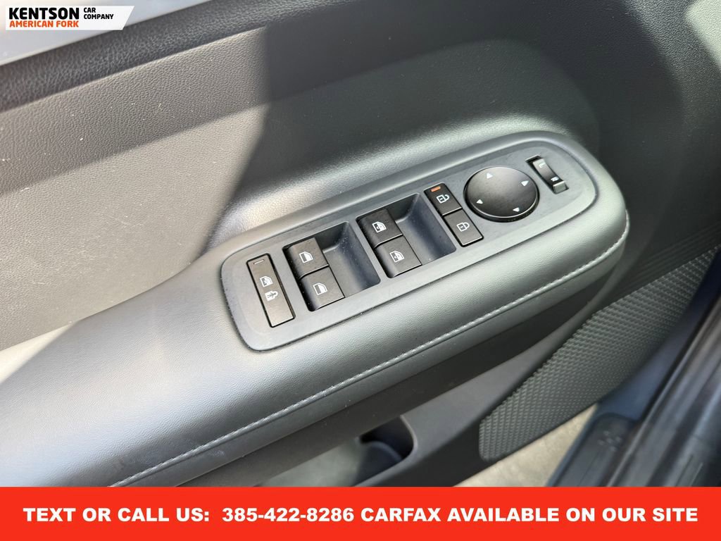 Used 2025 Hyundai Santa Fe SEL image 23