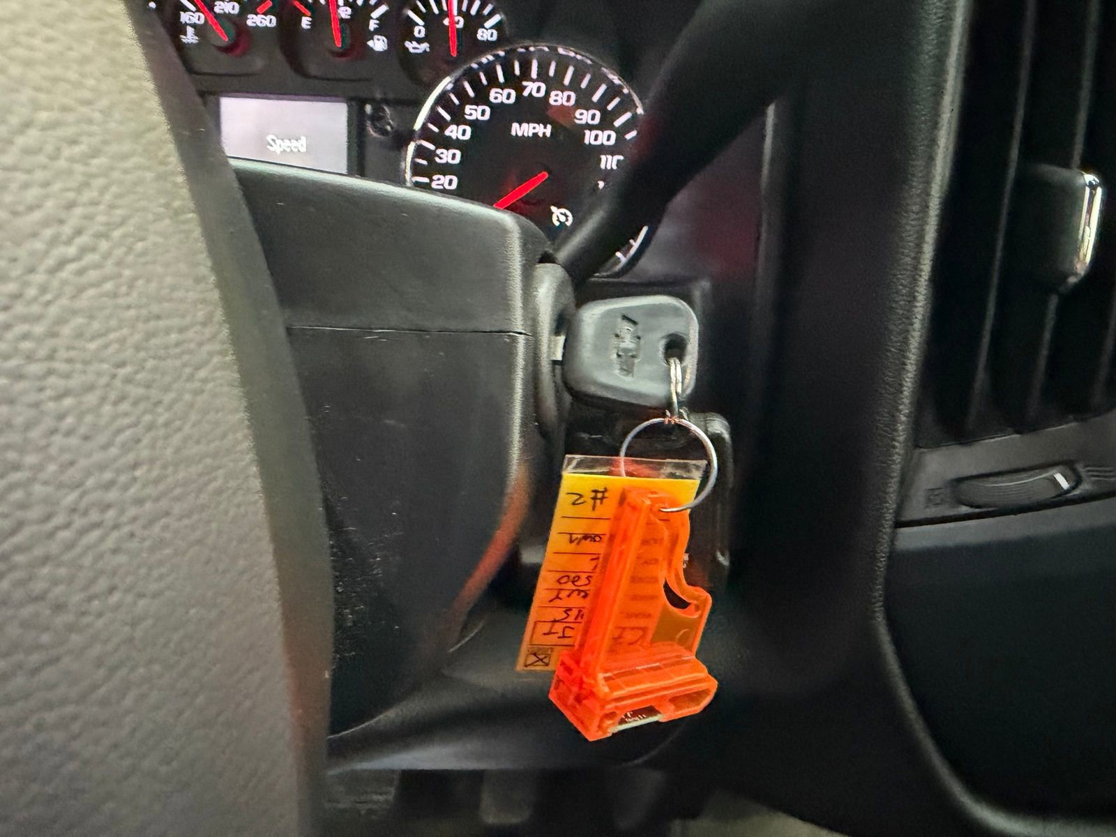 Used 2015 Chevrolet Silverado 1500 W/T RWD image 14