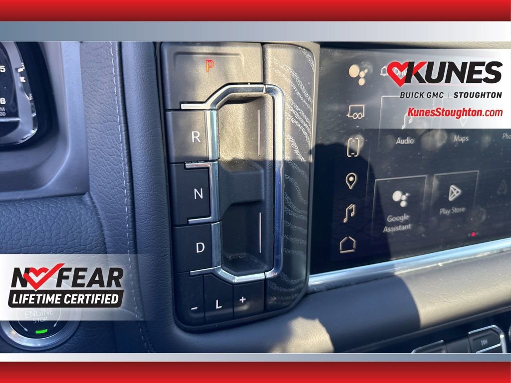 Used 2024 GMC Yukon Denali image 32