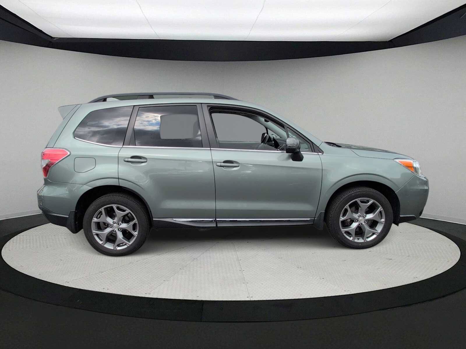 Used 2016 Subaru Forester 2.5i Touring w/ Eyesight & Navigation System AWD/4WD image 9