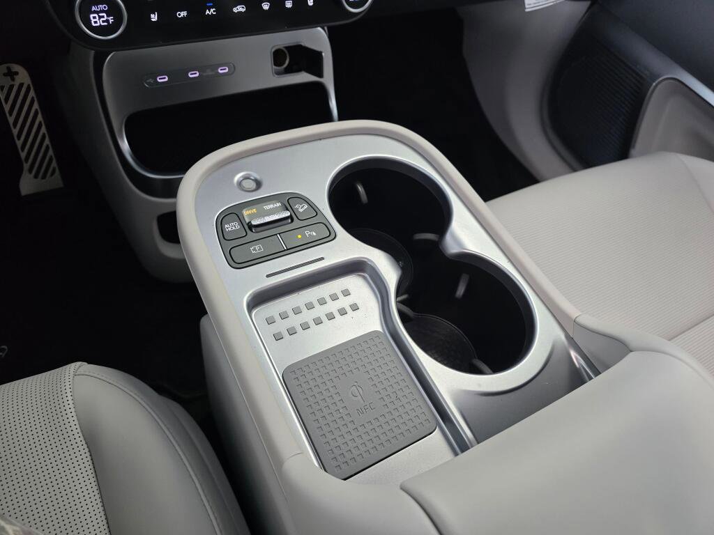 New 2026 Hyundai Ioniq 9 Calligraphy AWD/4WD image 30
