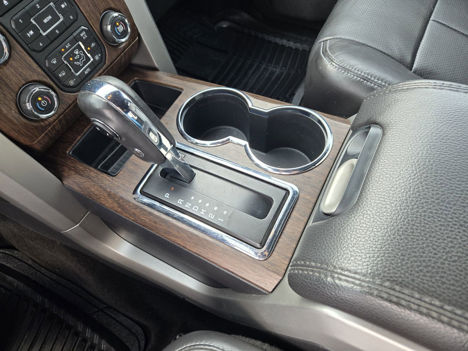 Used 2014 Ford F150 Lariat w/ Equipment Group 501A Mid RWD image 18