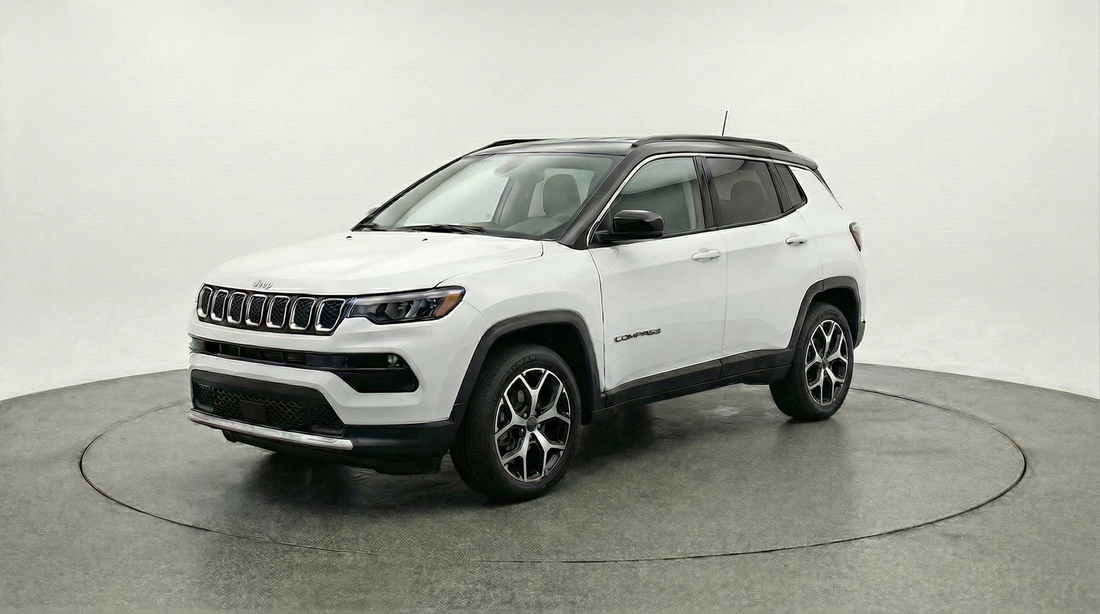 Used 2025 Jeep Compass Limited image 3