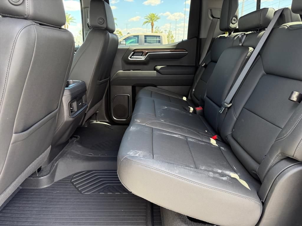 New 2026 Chevrolet Silverado 1500 LT Trail Boss w/ LT Trail Boss Premium Package AWD/4WD image 6
