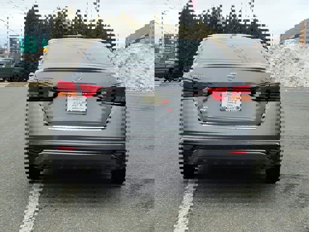 Certified 2023 Nissan Altima 2.5 SV image 5