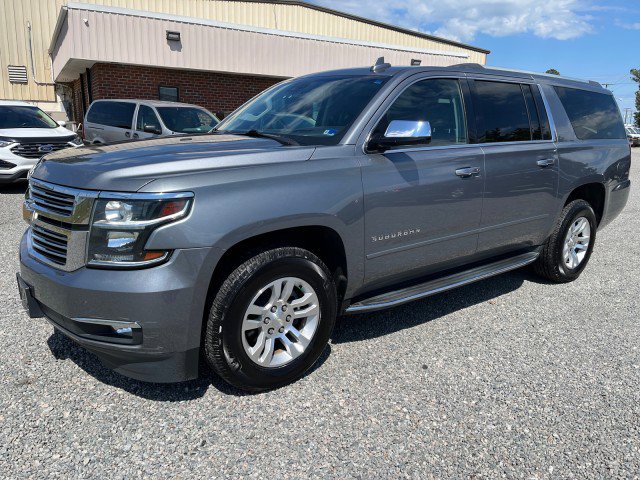 Used 2018 Chevrolet Suburban Premier AWD/4WD image 2