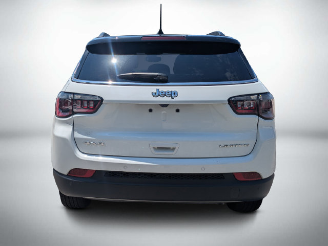 Used 2024 Jeep Compass Limited AWD/4WD image 5