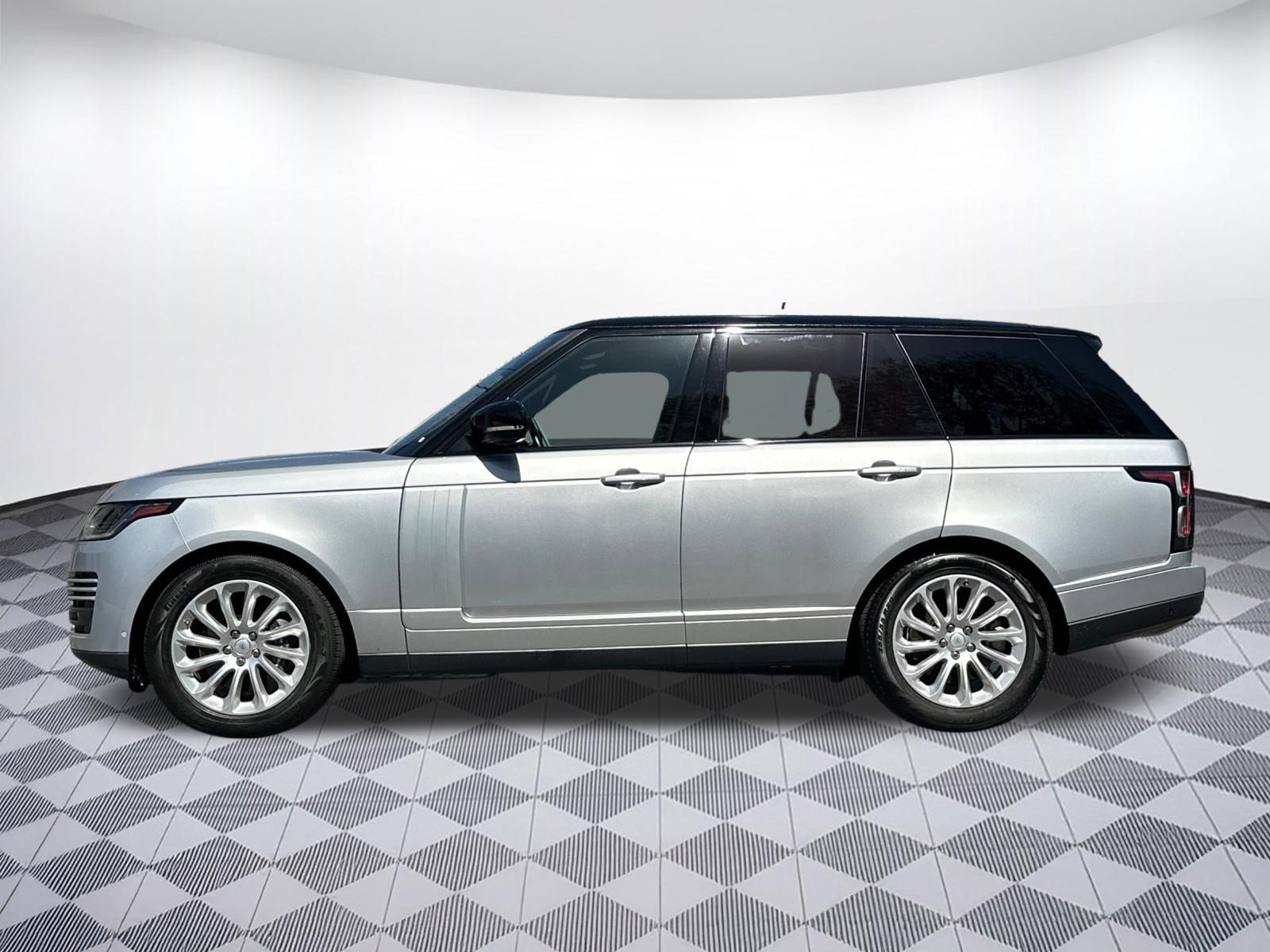 Used 2020 Land Rover Range Rover HSE AWD/4WD image 2