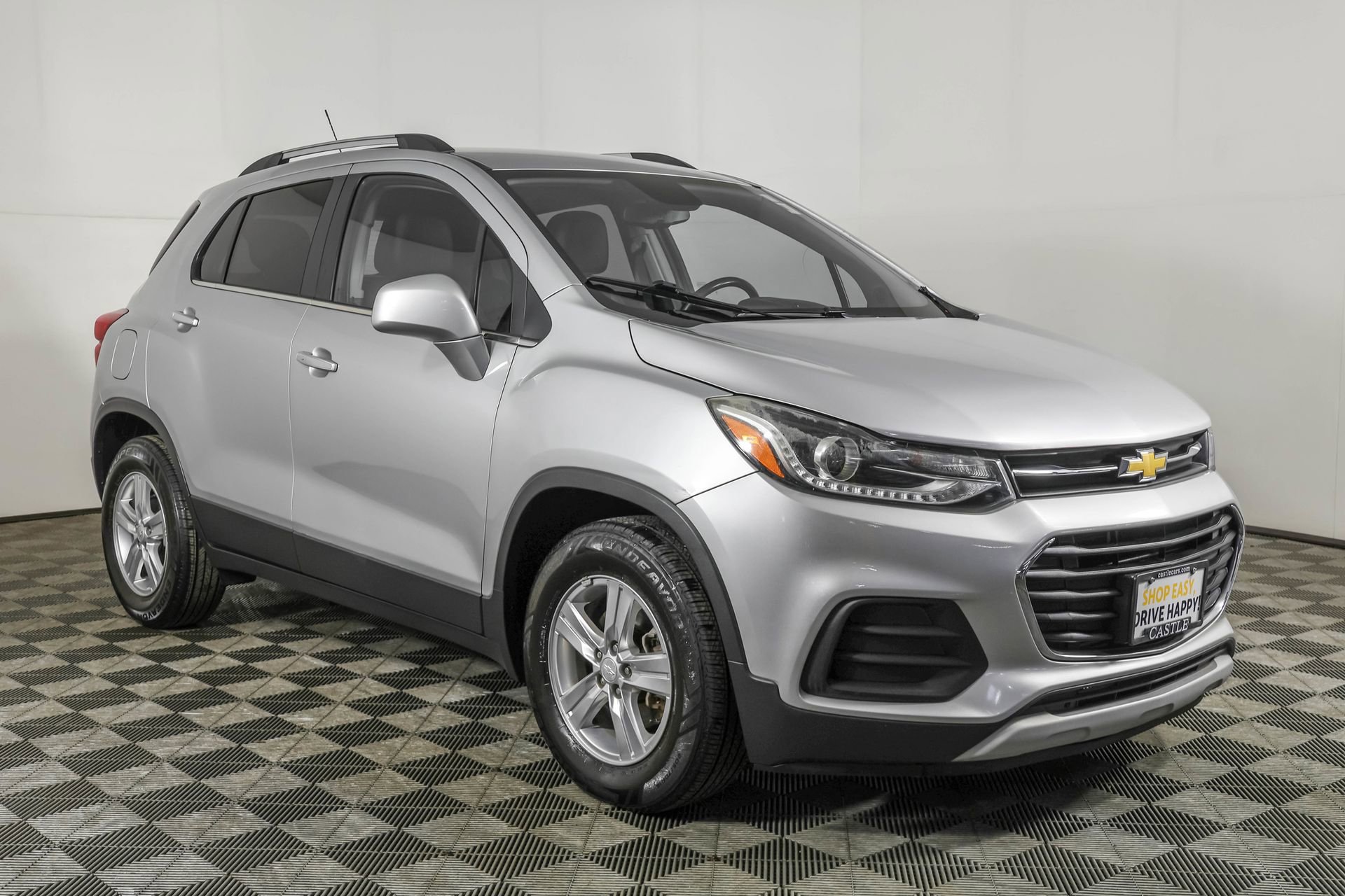 Used 2019 Chevrolet Trax LT w/ LT Convenience Package FWD image 11