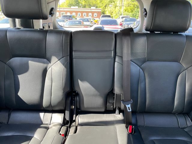 Used 2019 Lexus LX 570 4WD w/ Luxury Package image 48