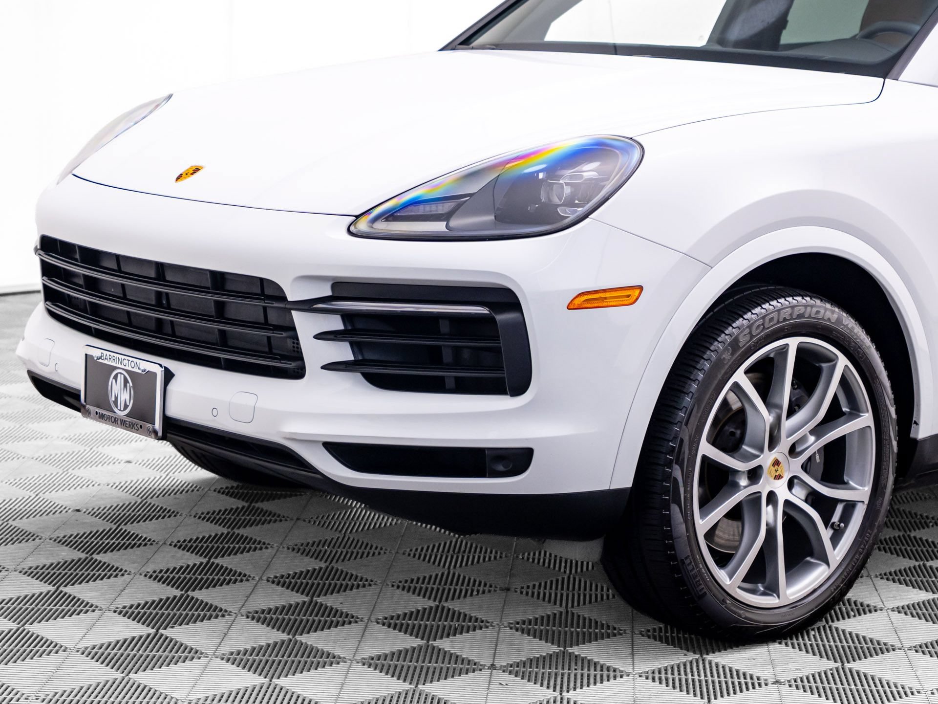 Certified 2023 Porsche Cayenne AWD/4WD image 37