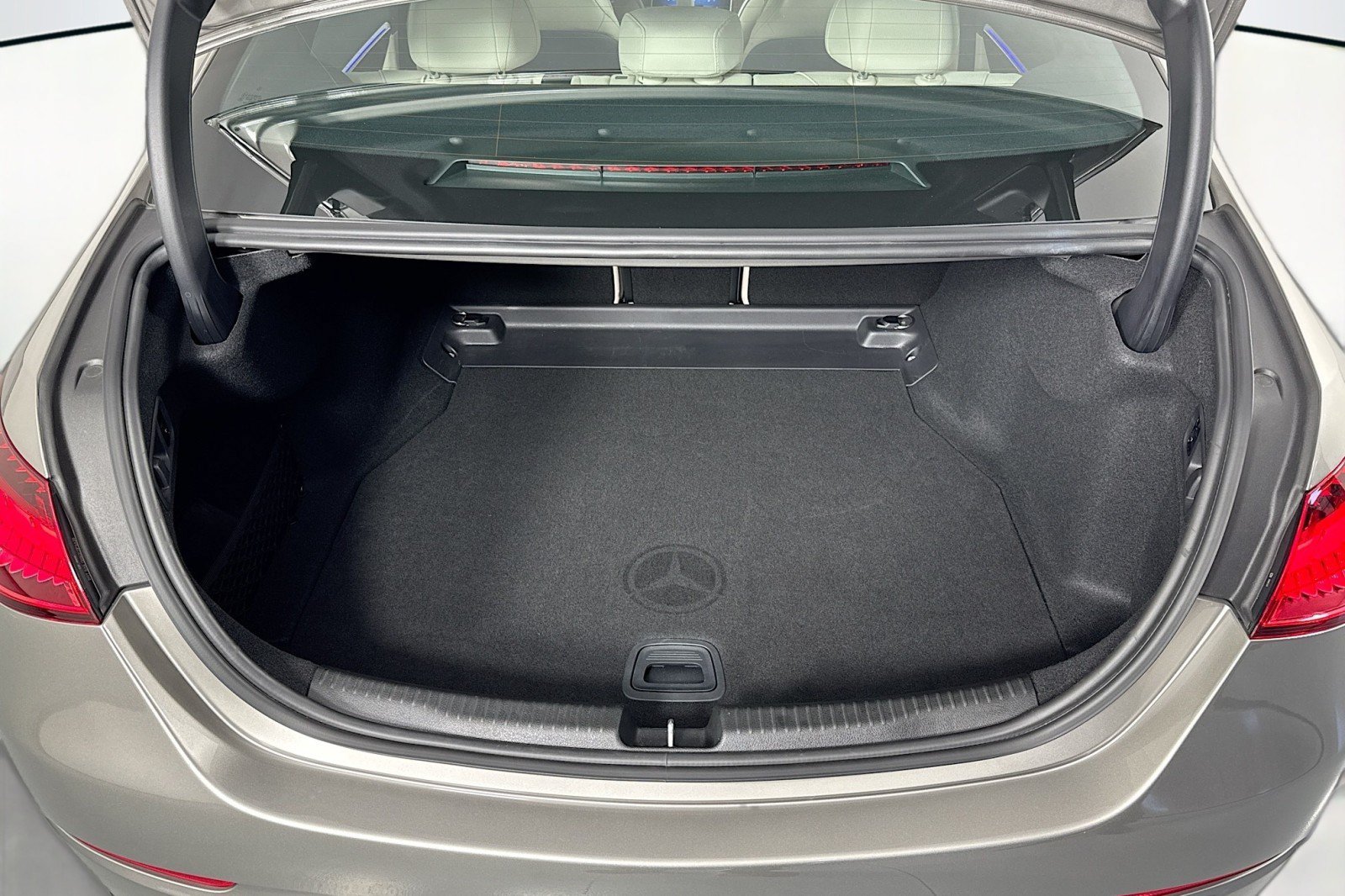 Certified 2022 Mercedes-Benz C 300 Sedan image 24