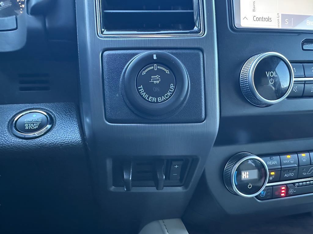 Used 2021 Ford Expedition Max Platinum image 26