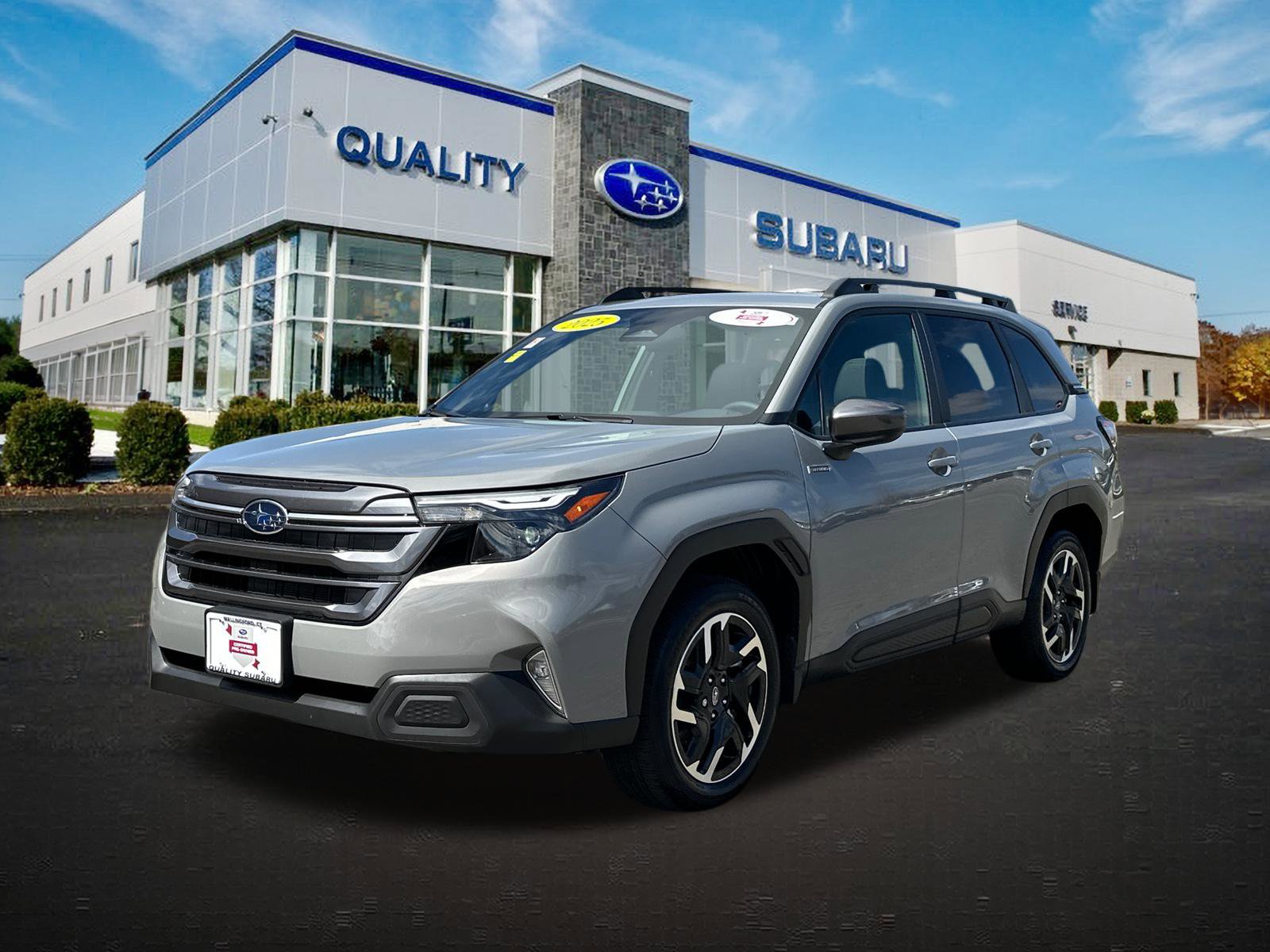 Certified 2025 Subaru Forester Premium AWD/4WD image 1