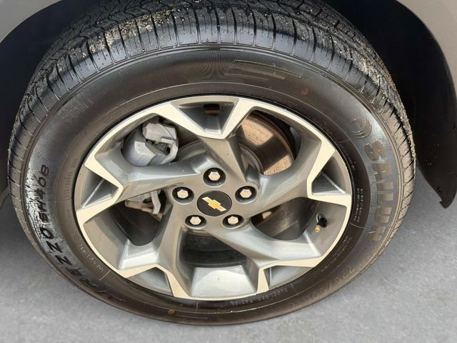 Used 2024 Chevrolet Trax LT FWD image 12