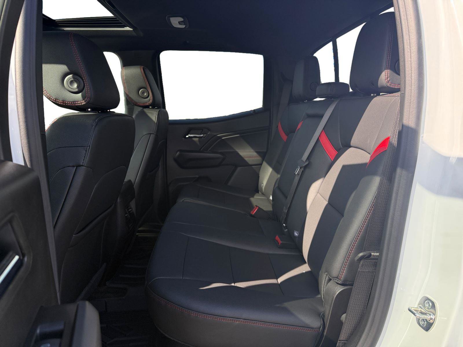 New 2026 Chevrolet Colorado Z71 w/ Z71 Convenience Package 2 image 21