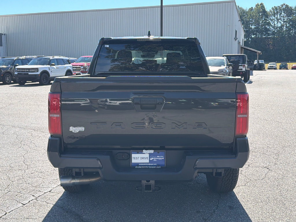 Used 2025 Toyota Tacoma TRD Off-Road AWD/4WD image 6